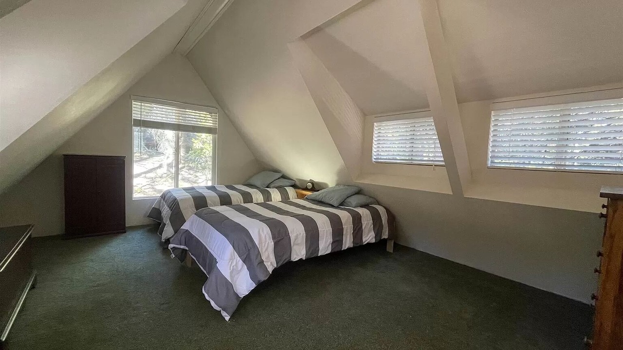 Photo of Bedroom in Cold Springs