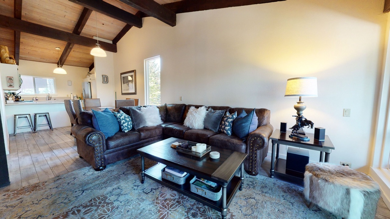 Photo of Bedroom in Mammoth Lakes