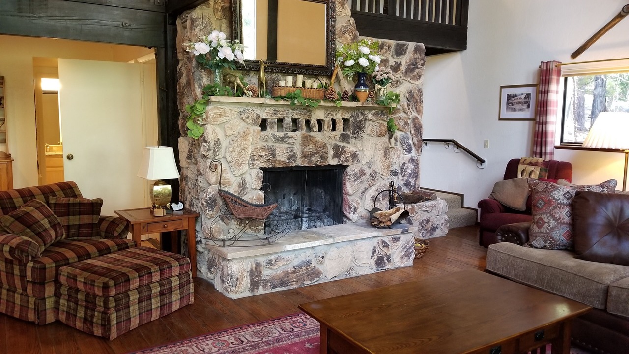 Photo of Livingroom in Long Barn