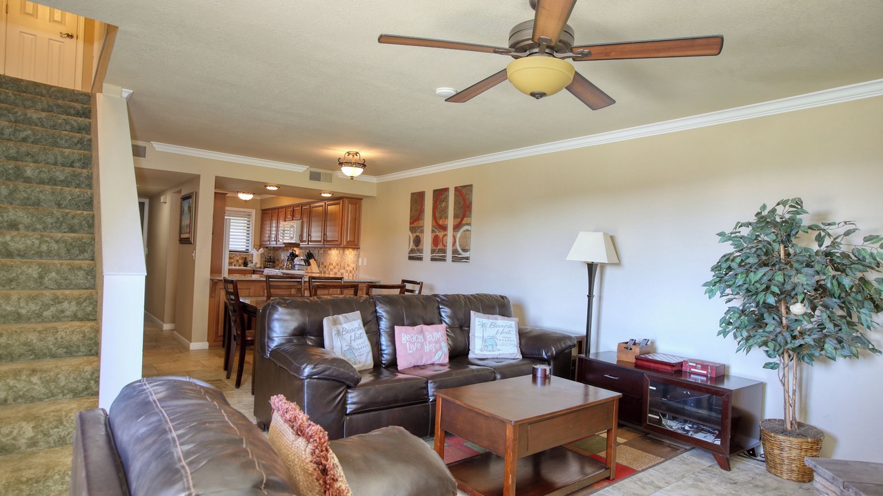 Photo of Livingroom in Downtown