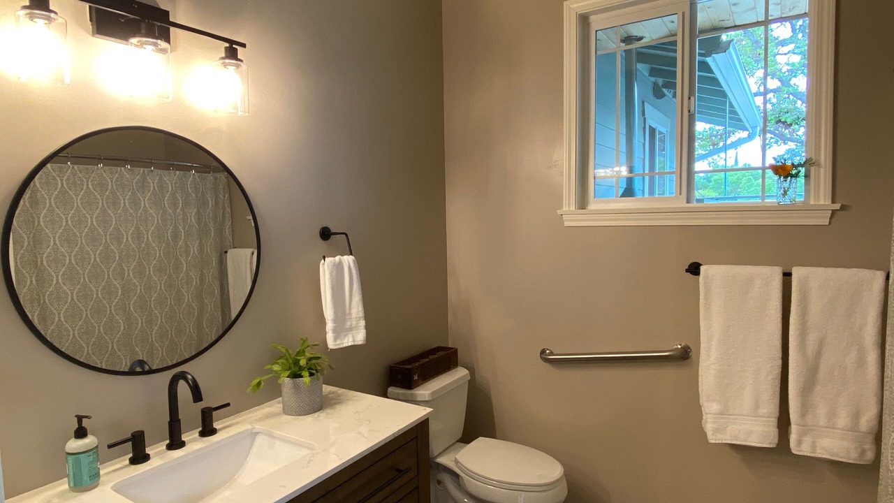 Photo of Bathroom in Atascadero