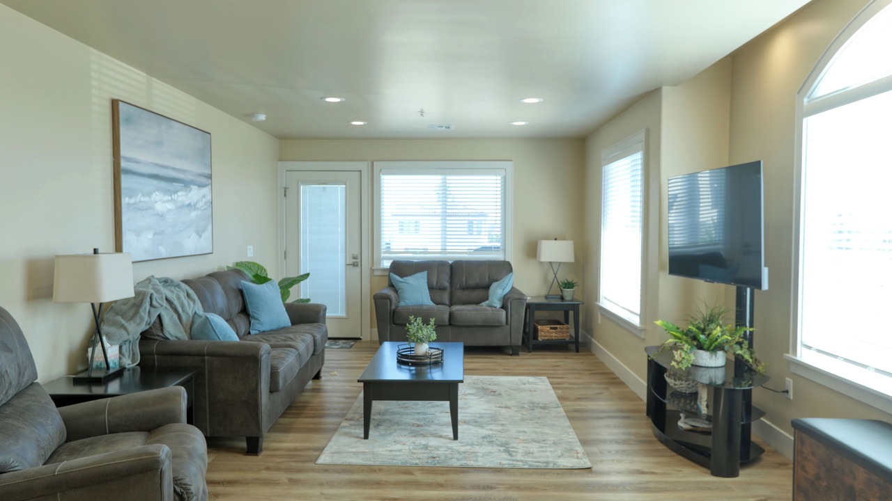 Photo of Livingroom in Downtown