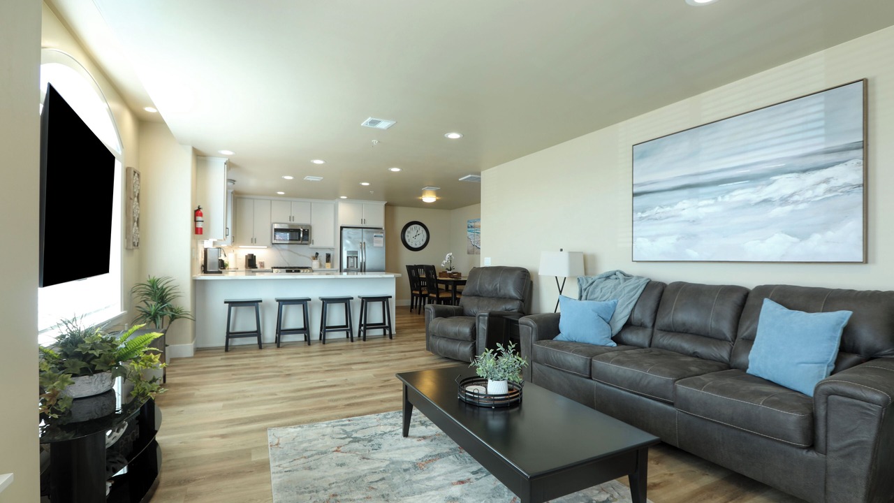 Photo of Livingroom in Downtown