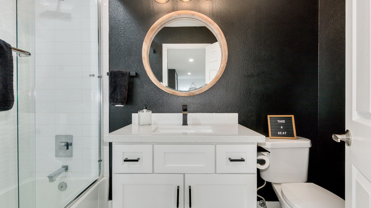 Photo of Bathroom in Scottsdale Estates Nine