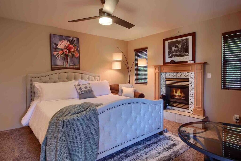 Photo of Bedroom in Yosemite West
