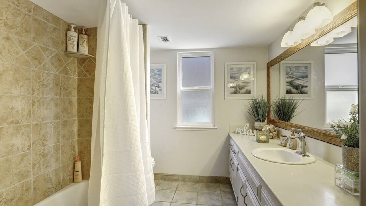 Photo of Bathroom in Oceano