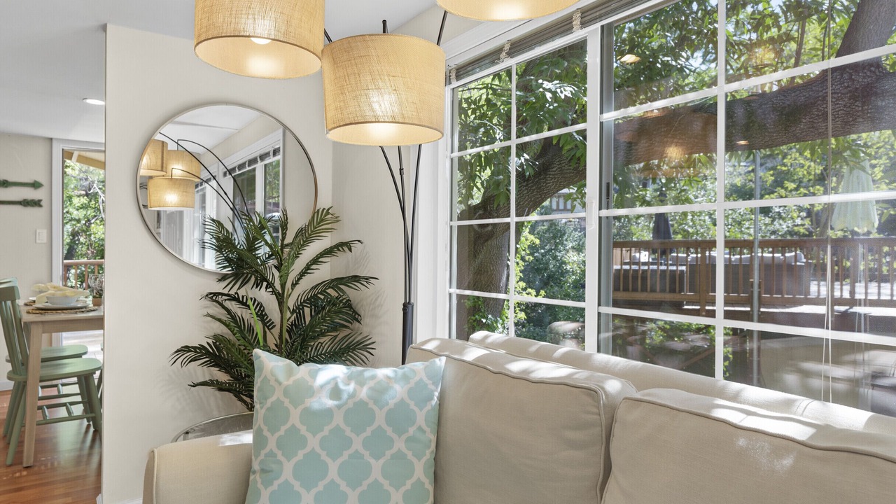Photo of Livingroom in Stanley