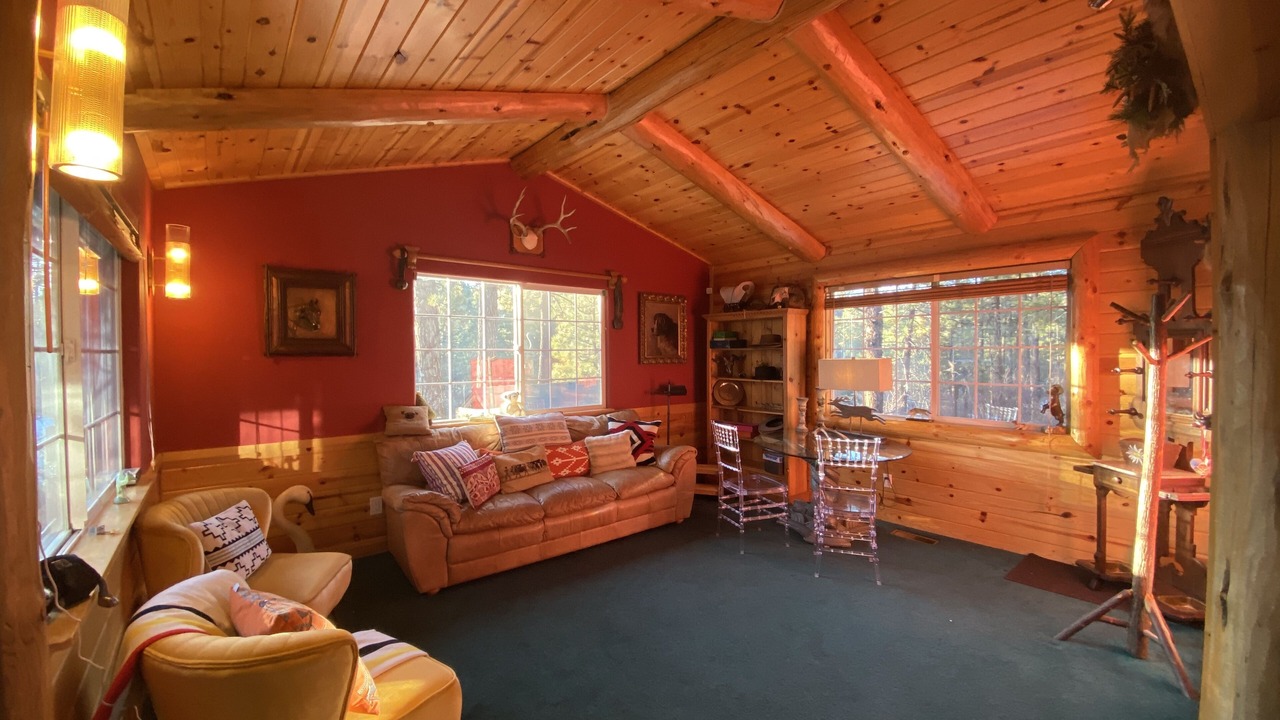 Photo of Bedroom in Eagle Mountain Estates