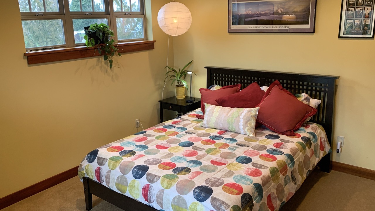 Photo of Bedroom in Alvadore