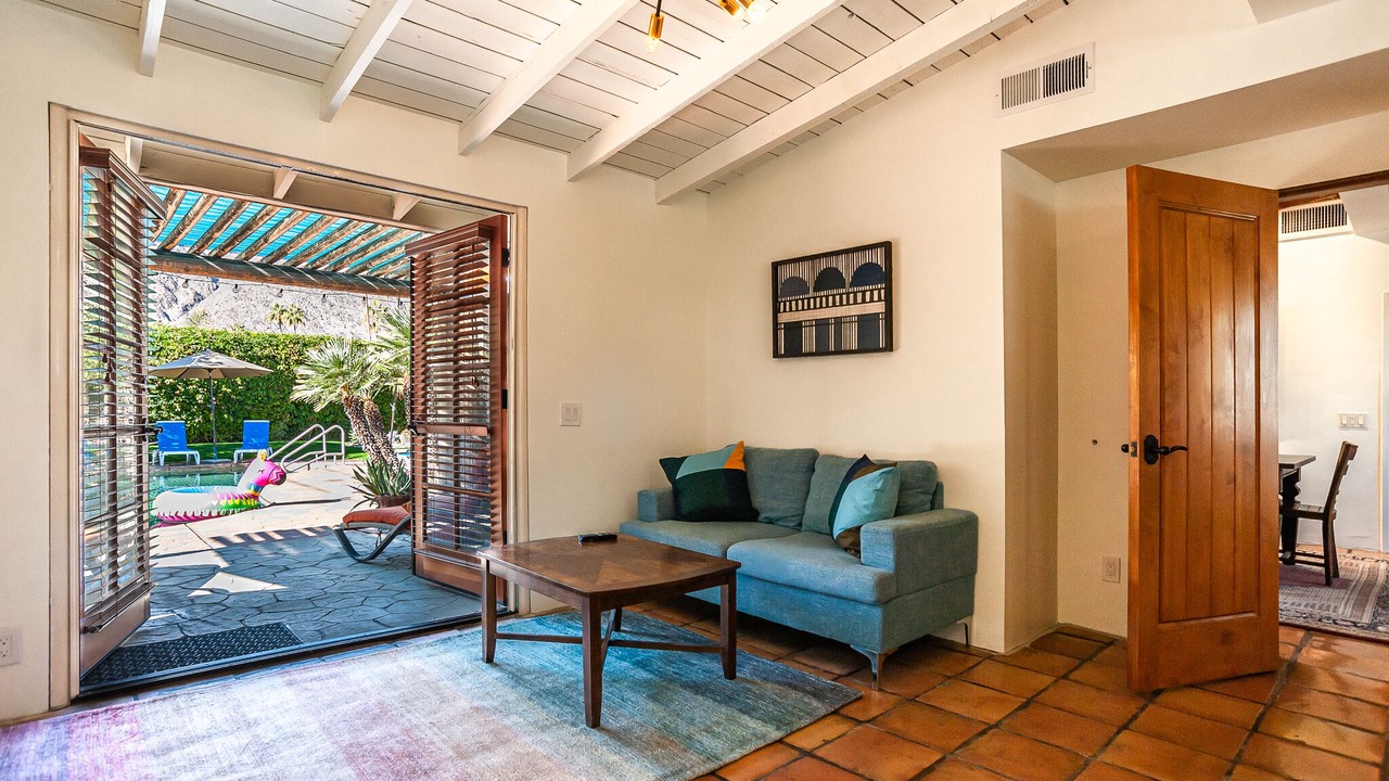 Photo of Livingroom in Tahquitz River Estates