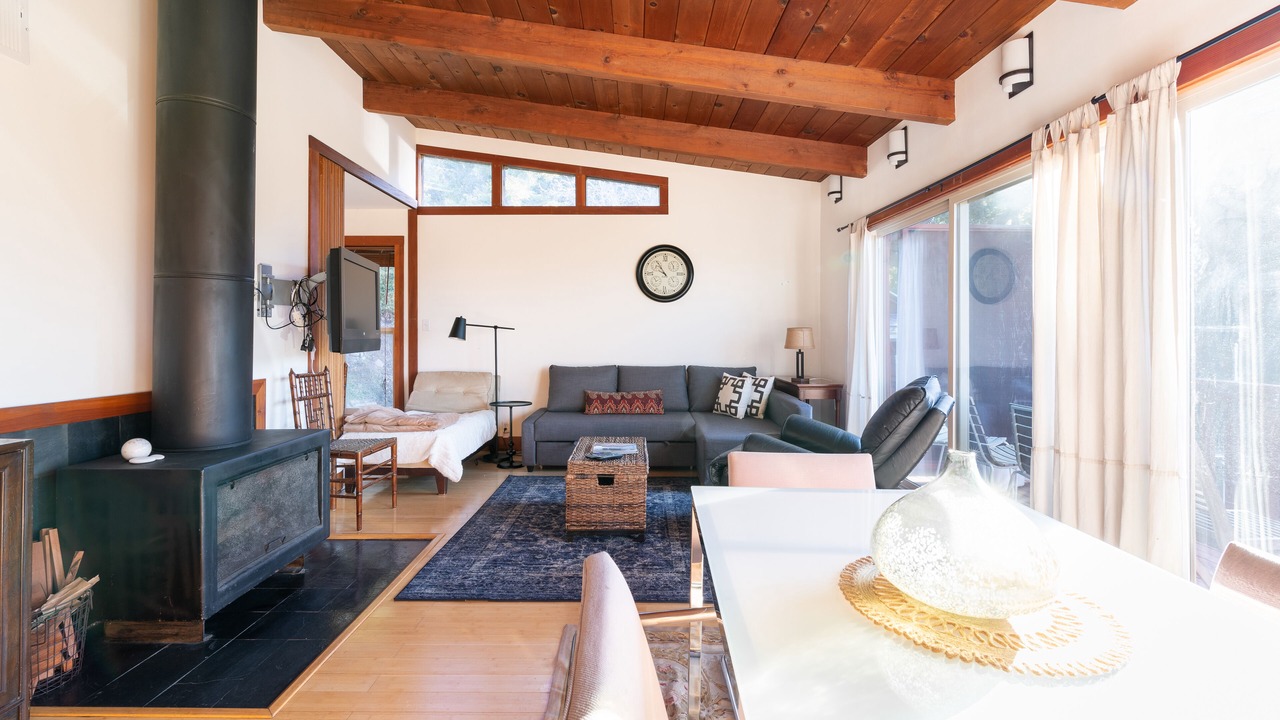 Photo of Livingroom in Berkeley
