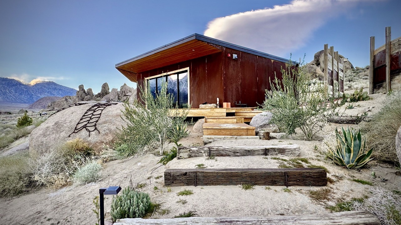 Photo of Outdoor in Lone Pine