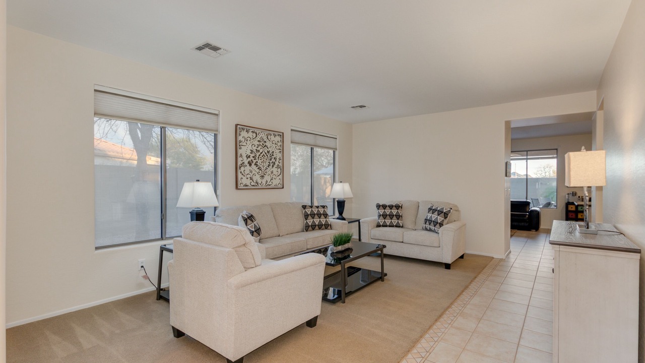 Photo of Livingroom in Anthem