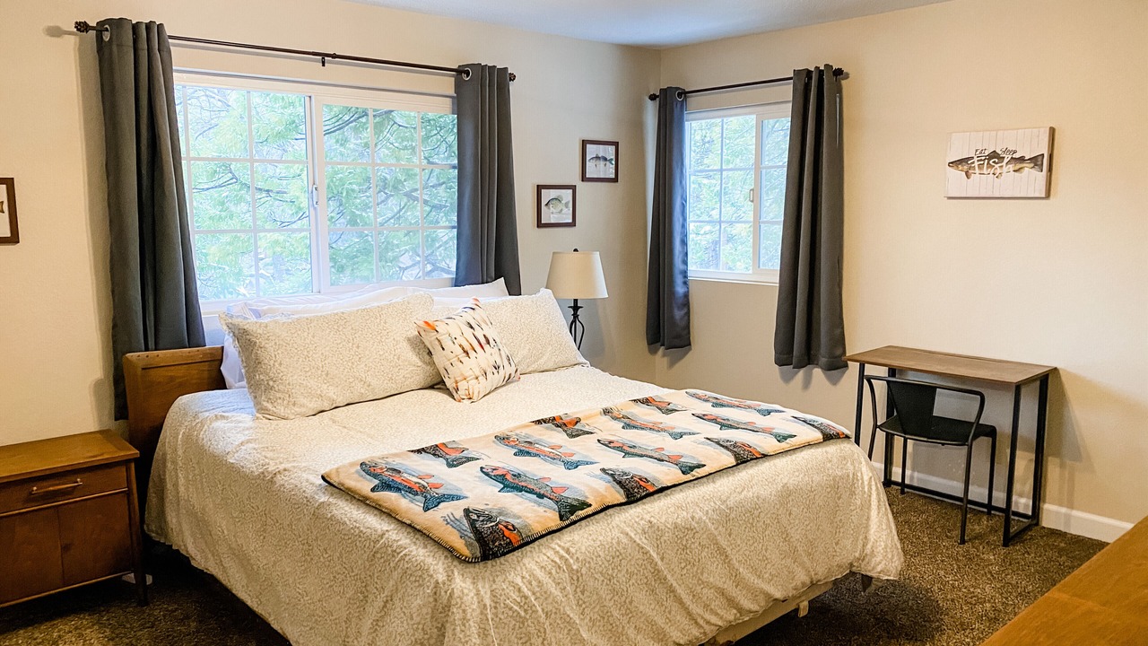 Photo of Bedroom in Shaver Lake