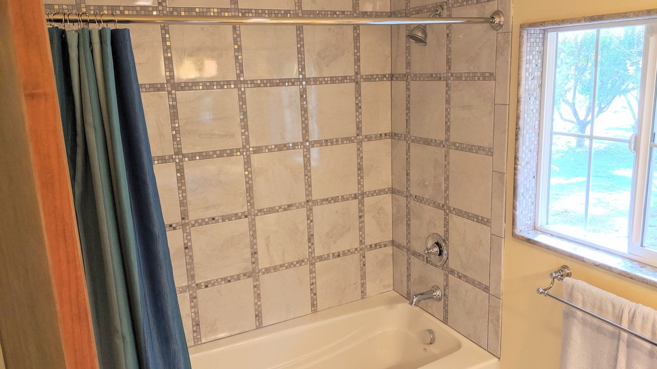 Photo of Bathroom in Salyer