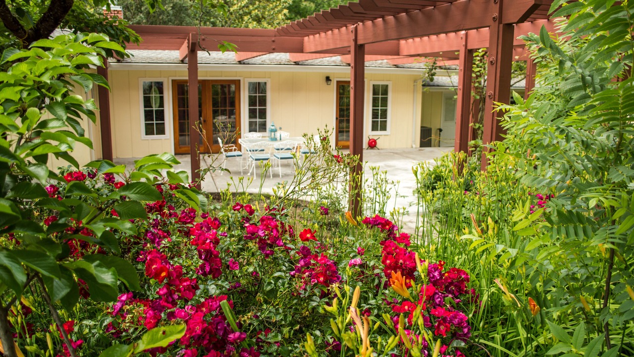 Photo of Patio Balcony in Salyer