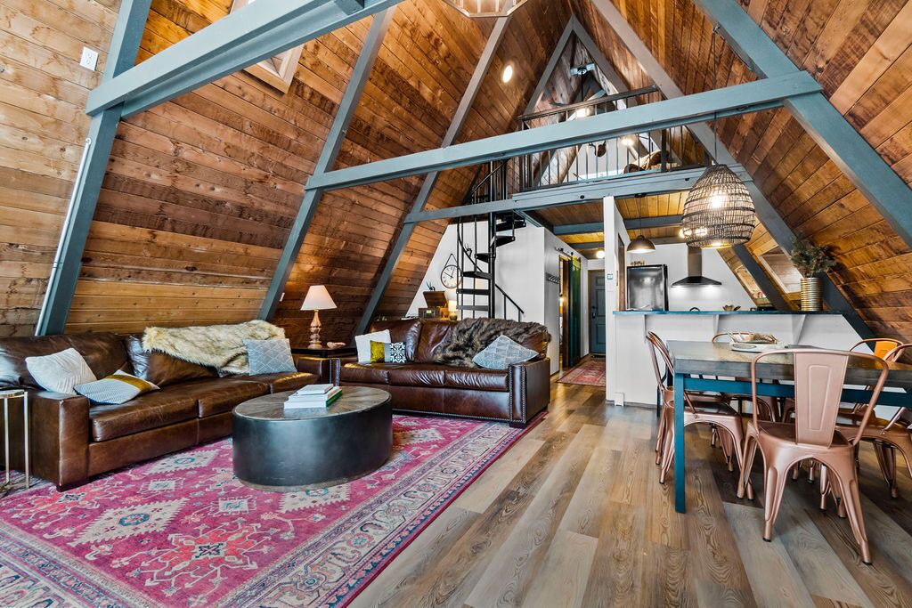 Photo of Livingroom in Crescent