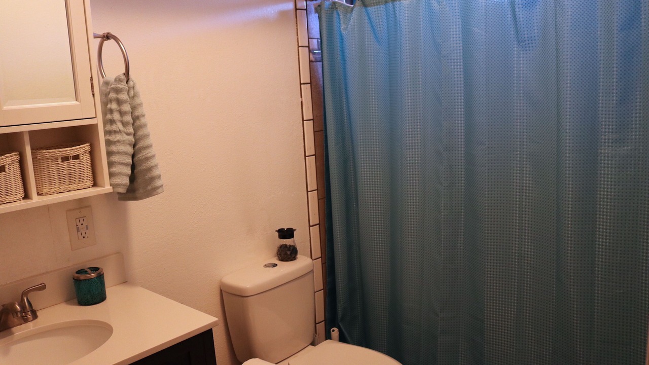Photo of Bathroom in Bakersfield