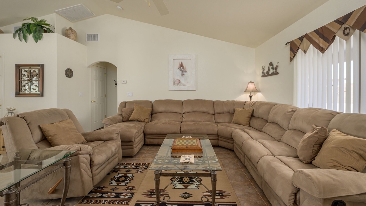 Photo of Livingroom in Fort Mohave