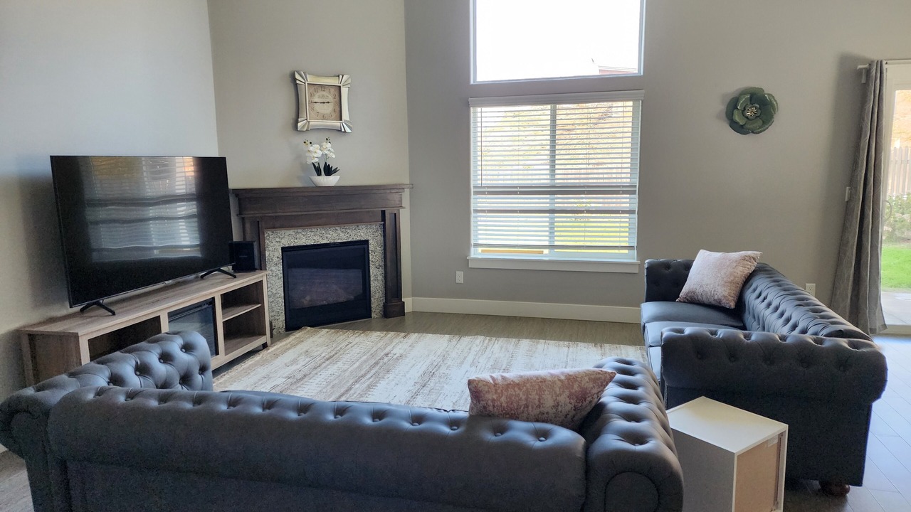 Photo of Livingroom in Salem