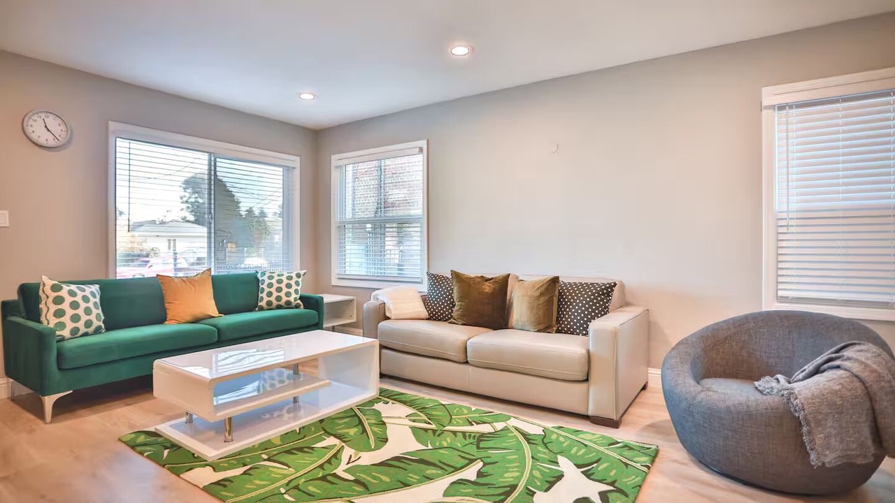Photo of Livingroom in Cherryland