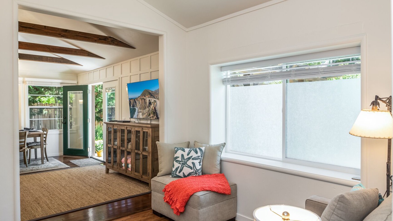 Photo of Bedroom in Northeast Carmel