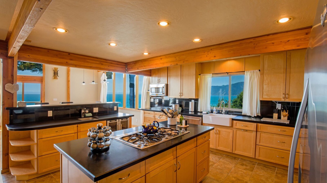Photo of Kitchen in Shelter Cove