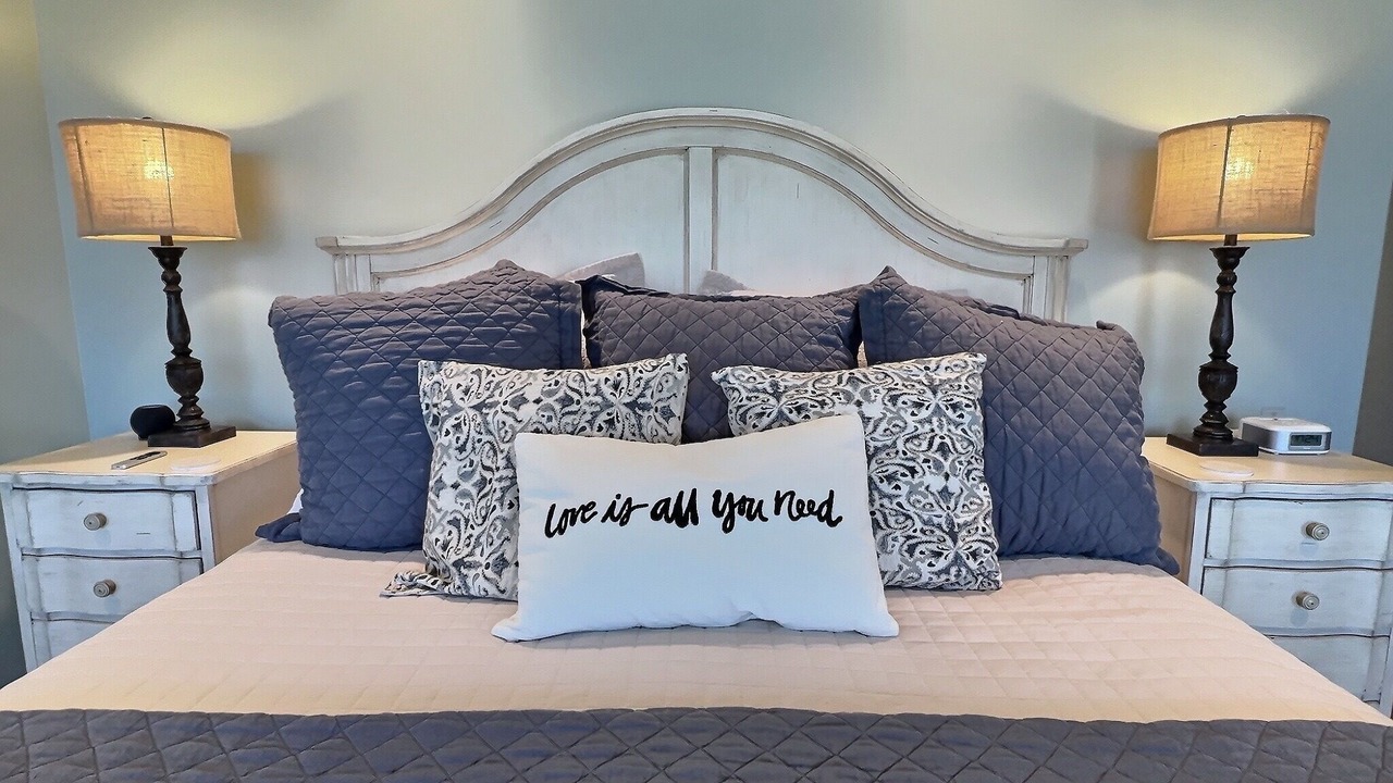 Photo of Bedroom in Avila Beach