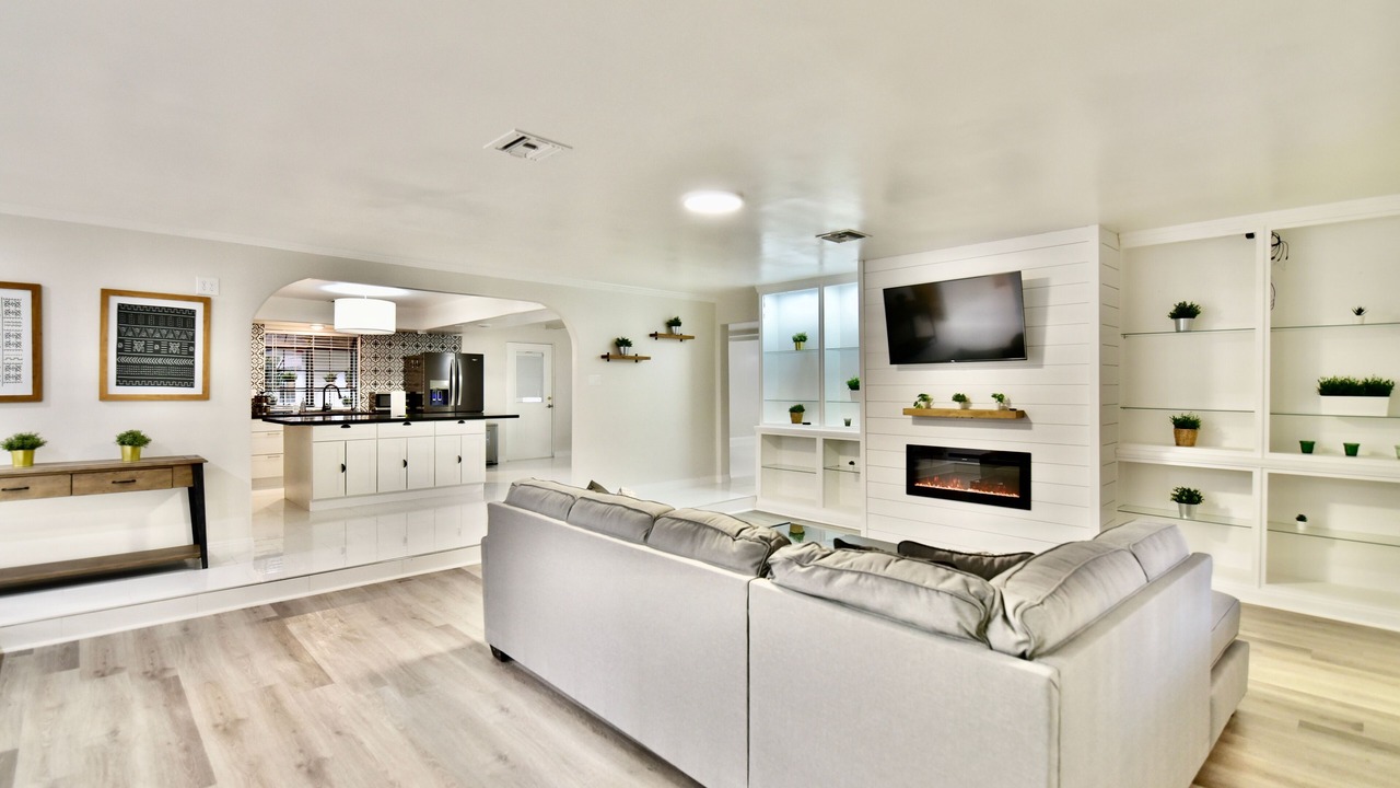 Photo of Livingroom in Green Valley North