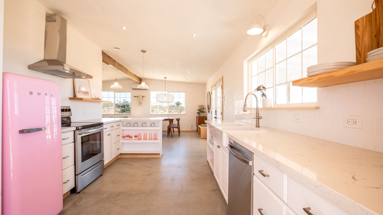 Photo of Kitchen in Yucca Valley
