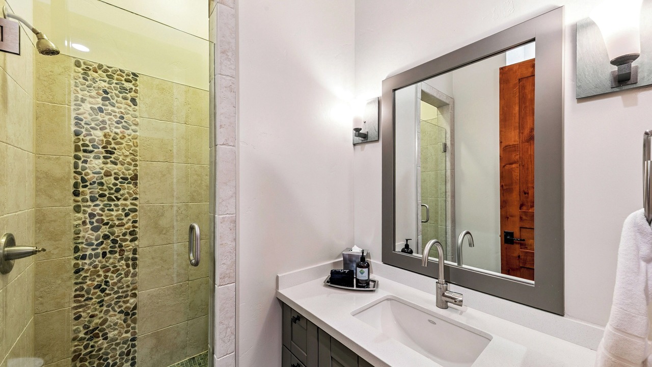 Photo of Bathroom in Sierra Shores