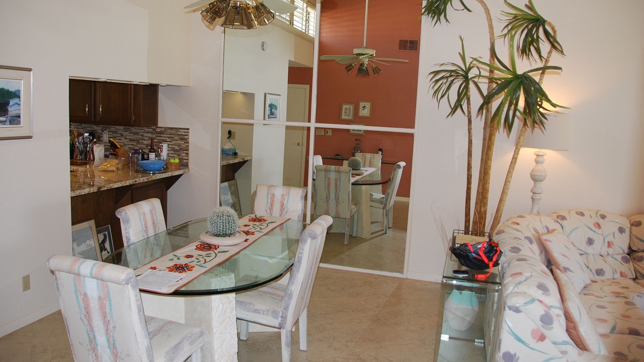 Photo of Livingroom in Palm Desert