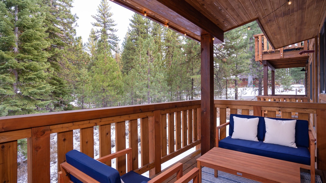 Photo of Patio Balcony in Truckee