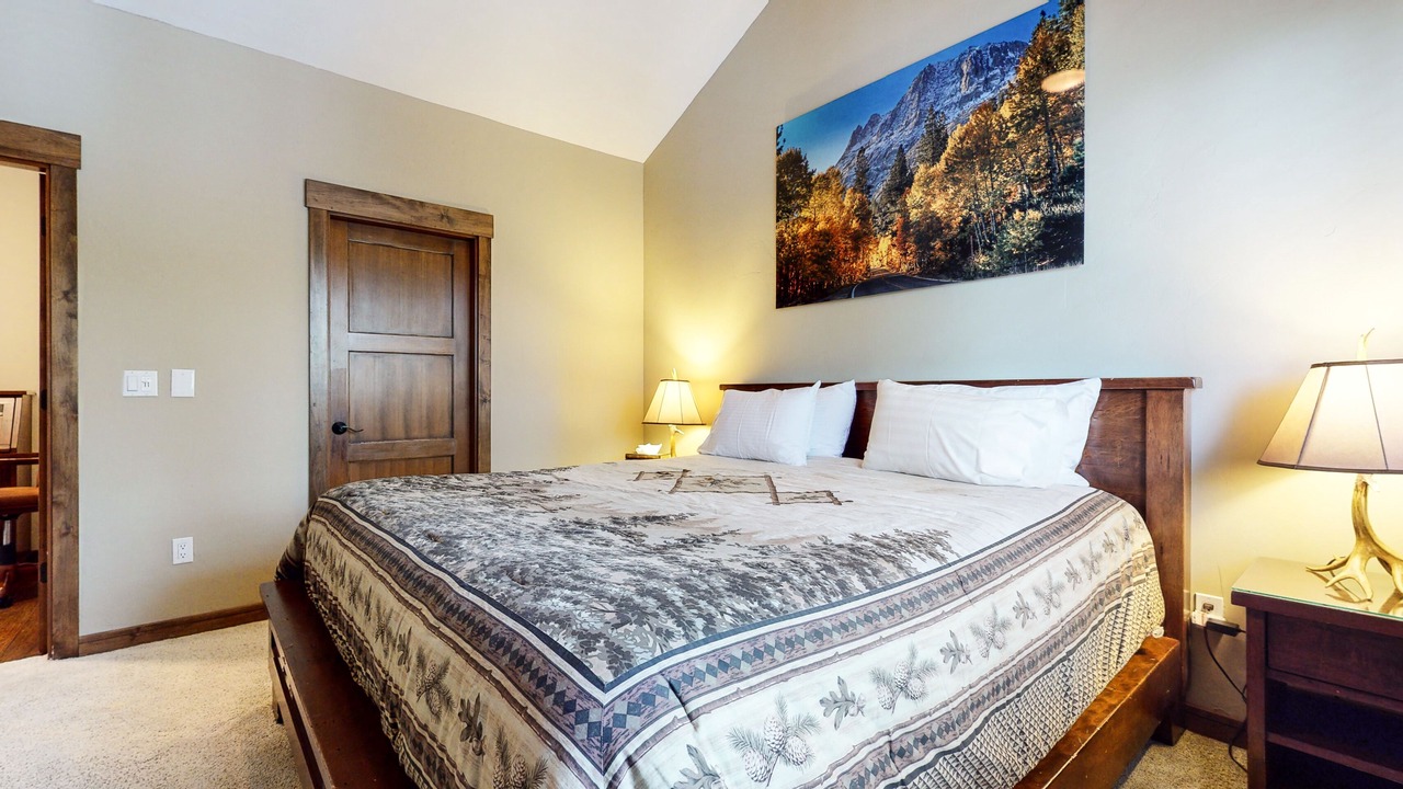 Photo of Bedroom in Woodwinds