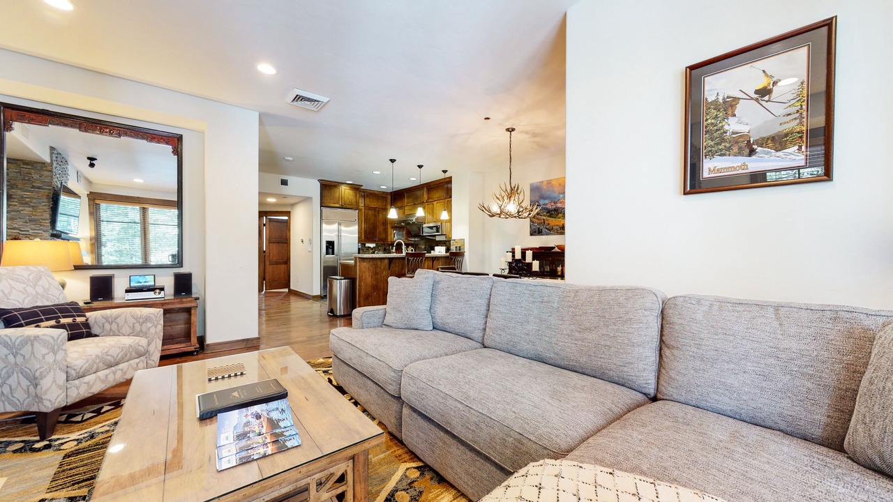 Photo of Livingroom in Woodwinds