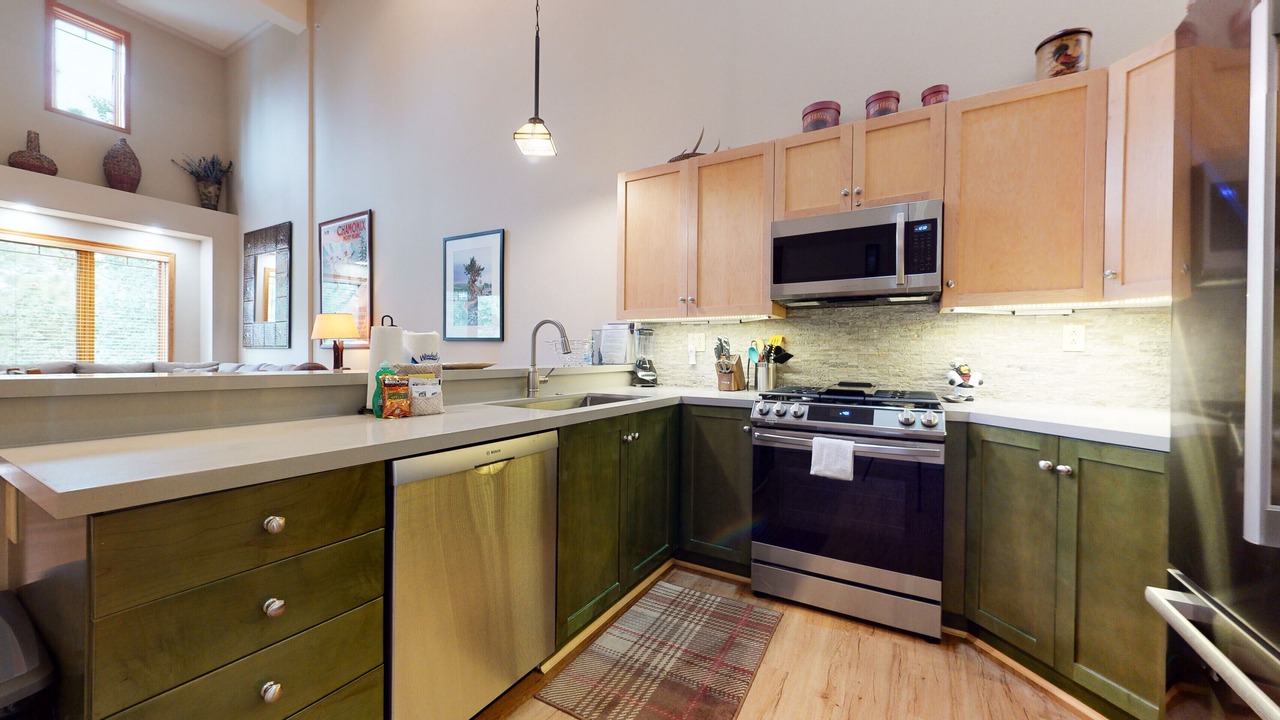 Photo of Kitchen in Mammoth Lakes