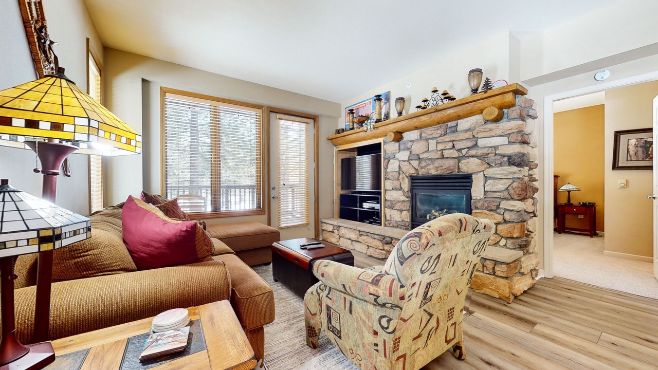 Photo of Livingroom in Mammoth Lakes