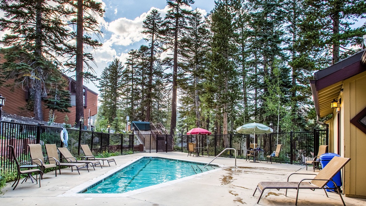 Photo of Outdoor in Mammoth Lakes
