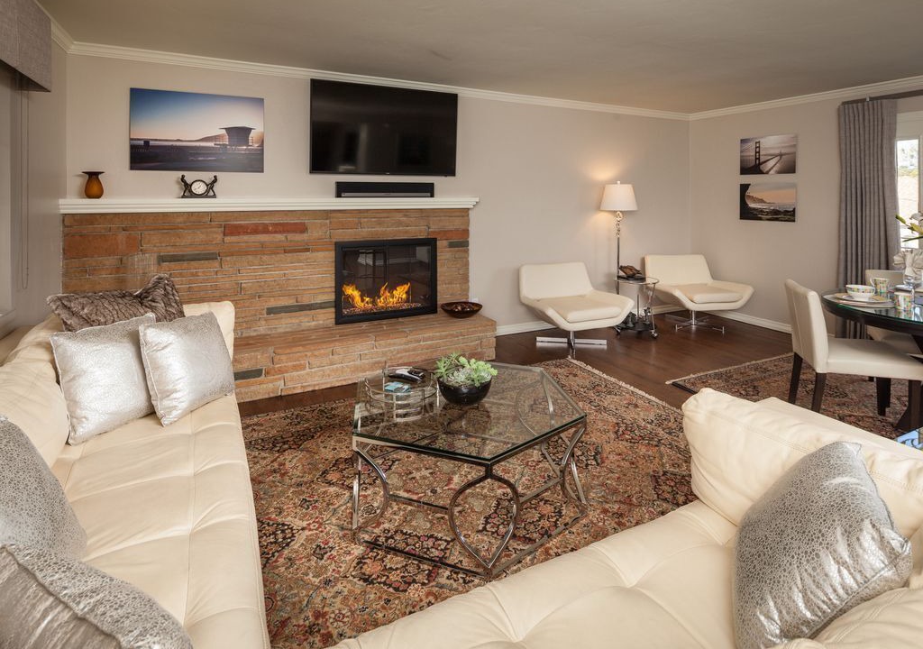 Photo of Livingroom in Old Town Historic District