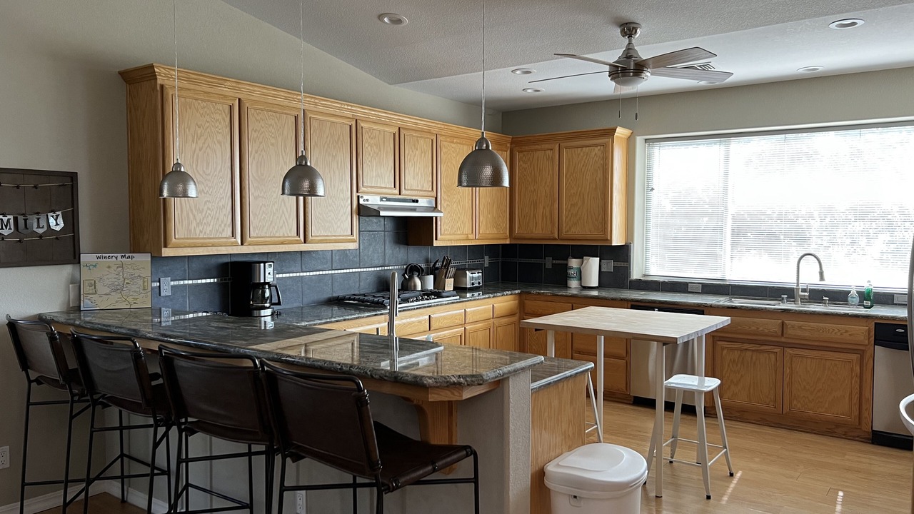 Photo of Kitchen in Oak Shores