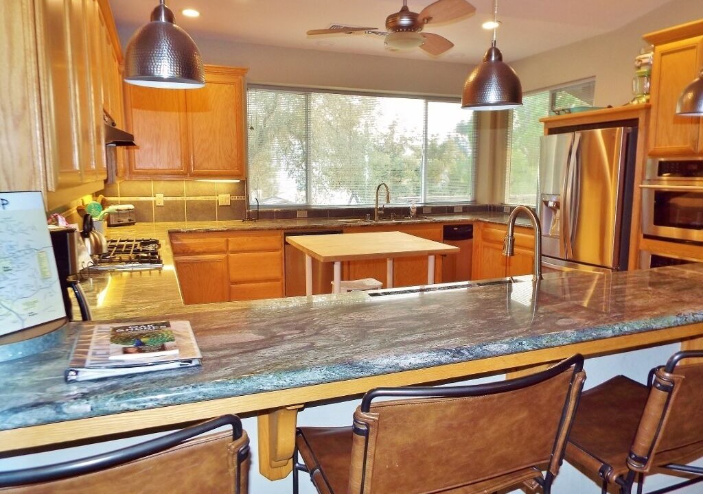 Photo of Outdoor in Oak Shores