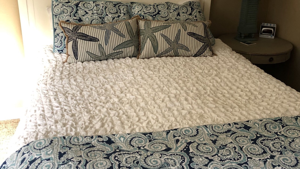 Photo of Bedroom in Shell Beach