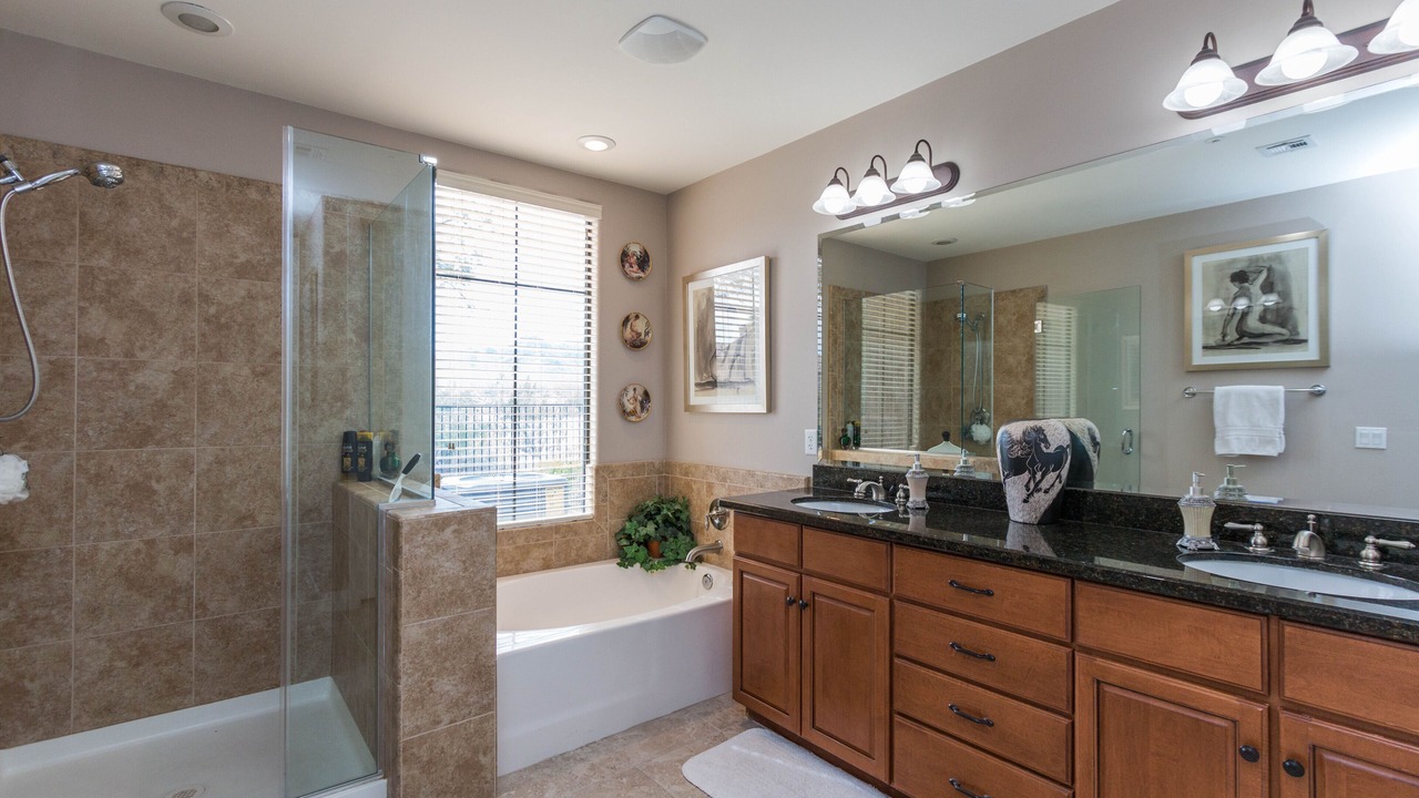 Photo of Bathroom in Foothills