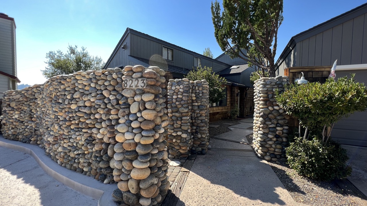 Photo of Outdoor in Oak Shores