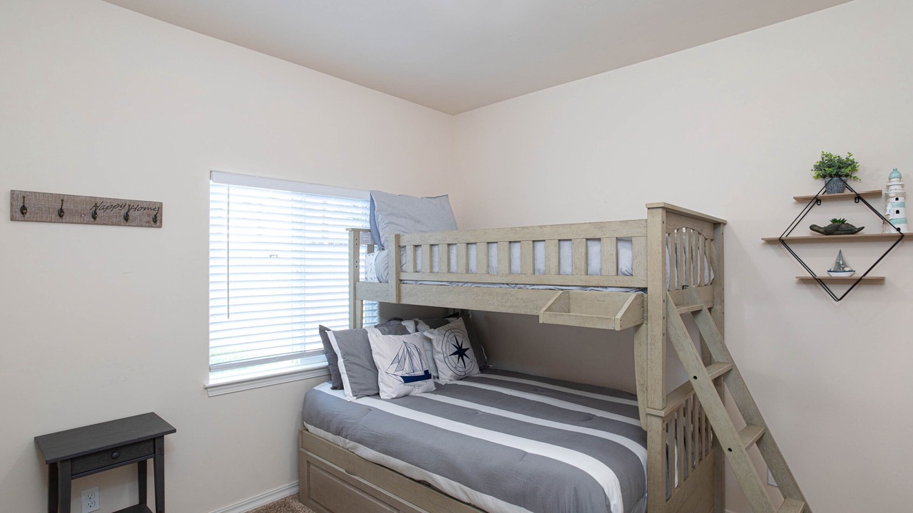 Photo of Bedroom in Grover Beach
