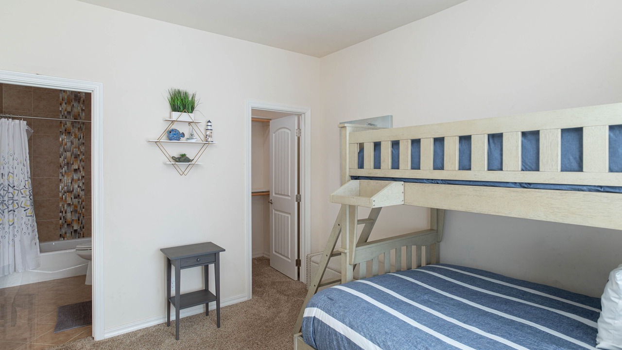 Photo of Bedroom in Grover Beach