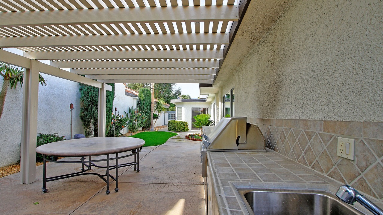 Photo of Patio Balcony in Rancho Mirage
