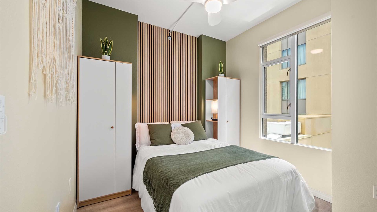 Photo of Bedroom in Gaslamp Quarter