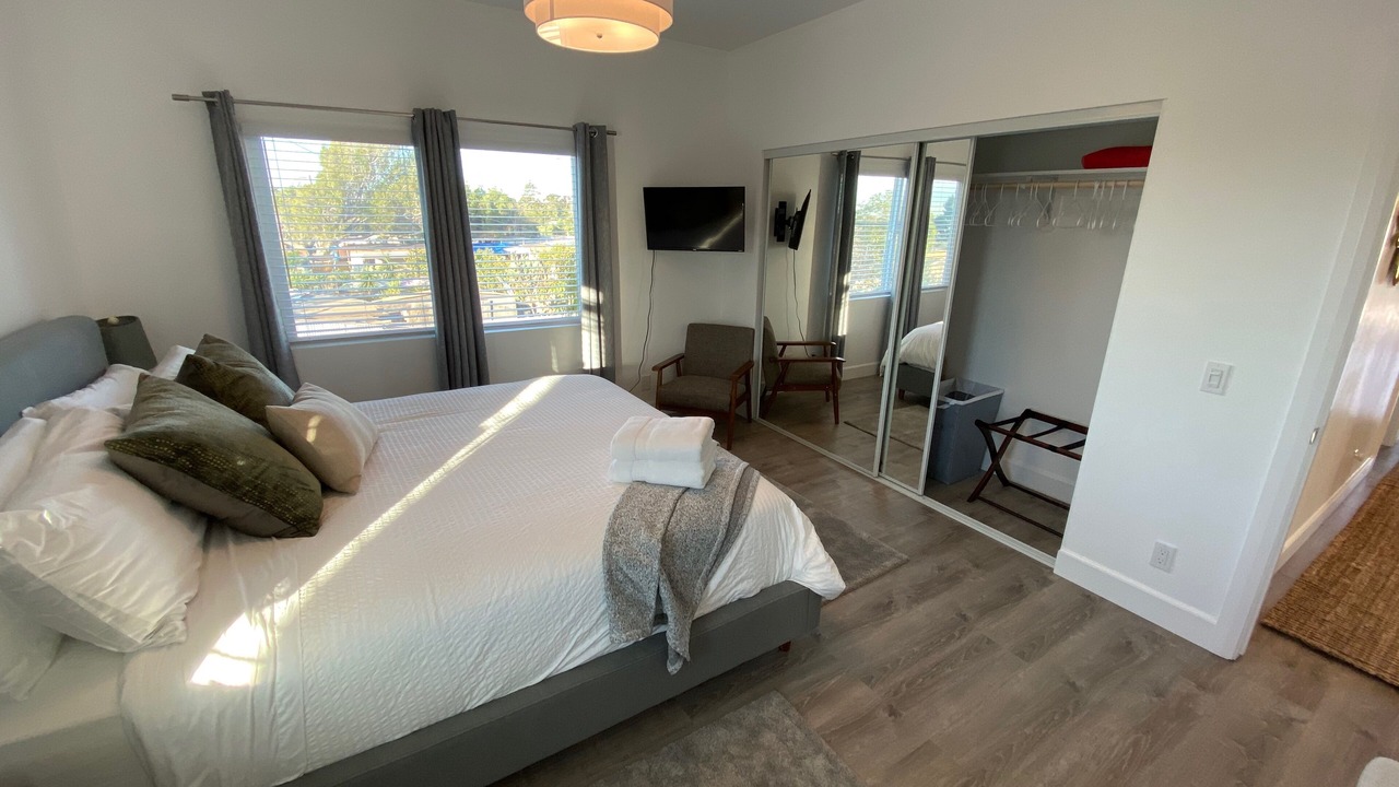 Photo of Bedroom in Lincoln Acres