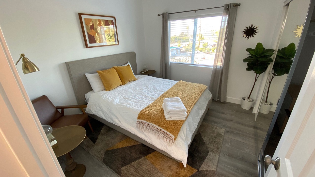 Photo of Bedroom in Lincoln Acres